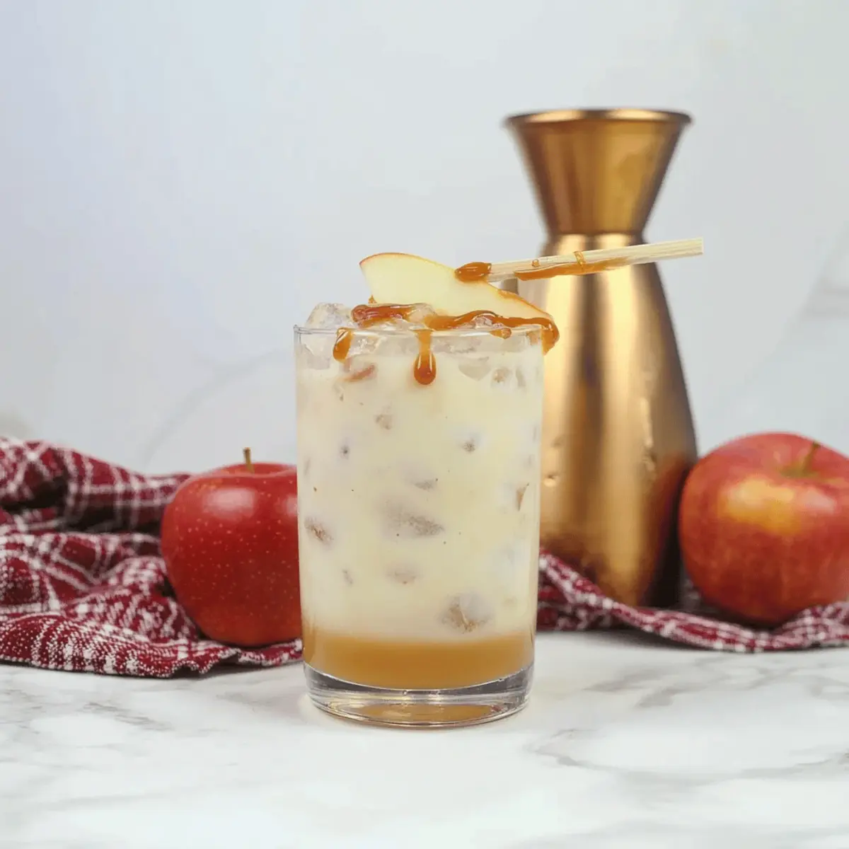 Cozy Caramel Apple Butterscotch Cocktail for Fall Bliss 2 Caramel Apple Butterscotch Cocktail ncgg1a