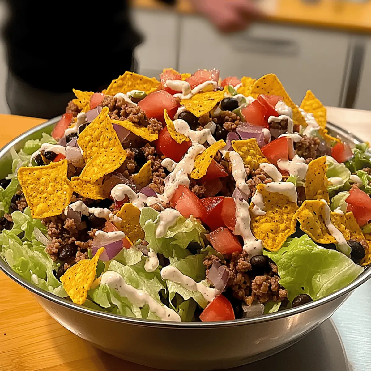 Doritos Taco Salad: Easy, Crunchy Bliss in Every Bite 2 Doritos Taco Salad avfbtr