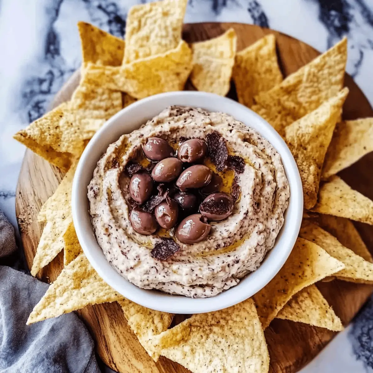 Creamy Kalamata Olive Dip: A Savory Party Must-Have 3 Kalamata Olive Dip chu0vr
