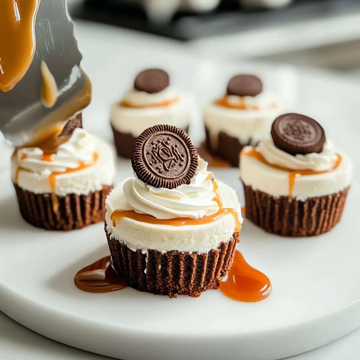 Irresistible Mini Rolo Cheesecake for Ultimate Dessert Bliss 1 2672e94a 0fa1 43fe a4d5 6950349c9b16tr wfy6e9