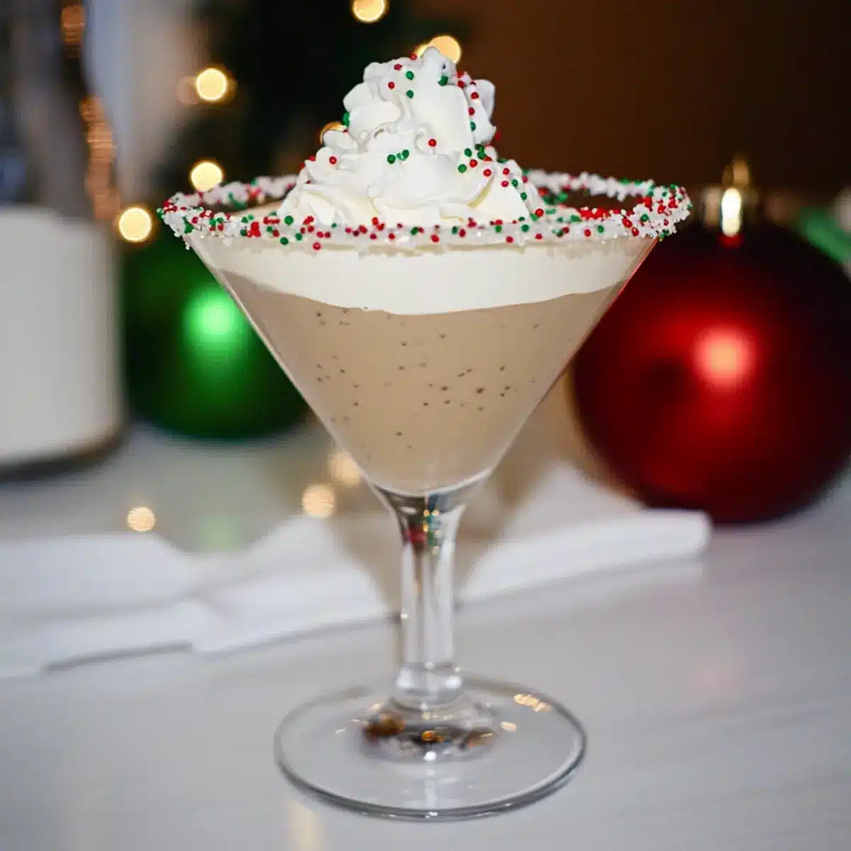 Tinseltini: Celebrate the Holidays with This Creamy Delight 1 321946dd 04b8 4e47 b930 89f77fb17f2dtr k7f2ct